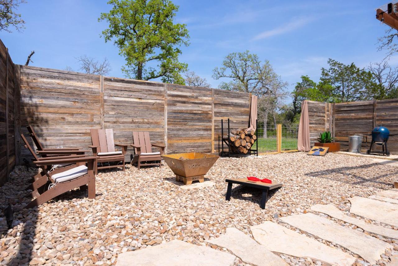 Romantic Tiny Luxury Retreat W Heated Pool, Sauna N Outdoor Shower In Wimberley 10 Acres Βίλα Εξωτερικό φωτογραφία