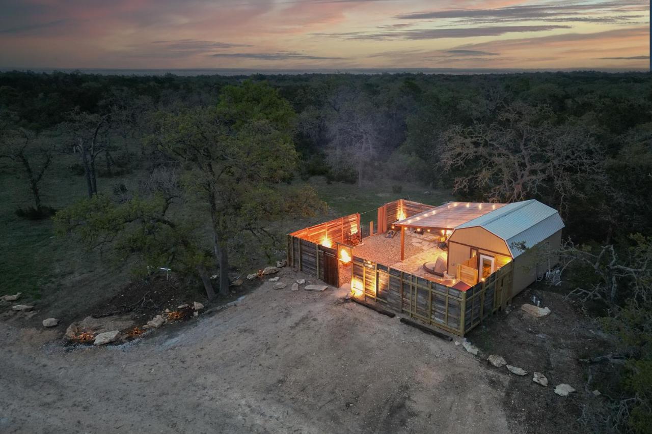 Romantic Tiny Luxury Retreat W Heated Pool, Sauna N Outdoor Shower In Wimberley 10 Acres Βίλα Εξωτερικό φωτογραφία