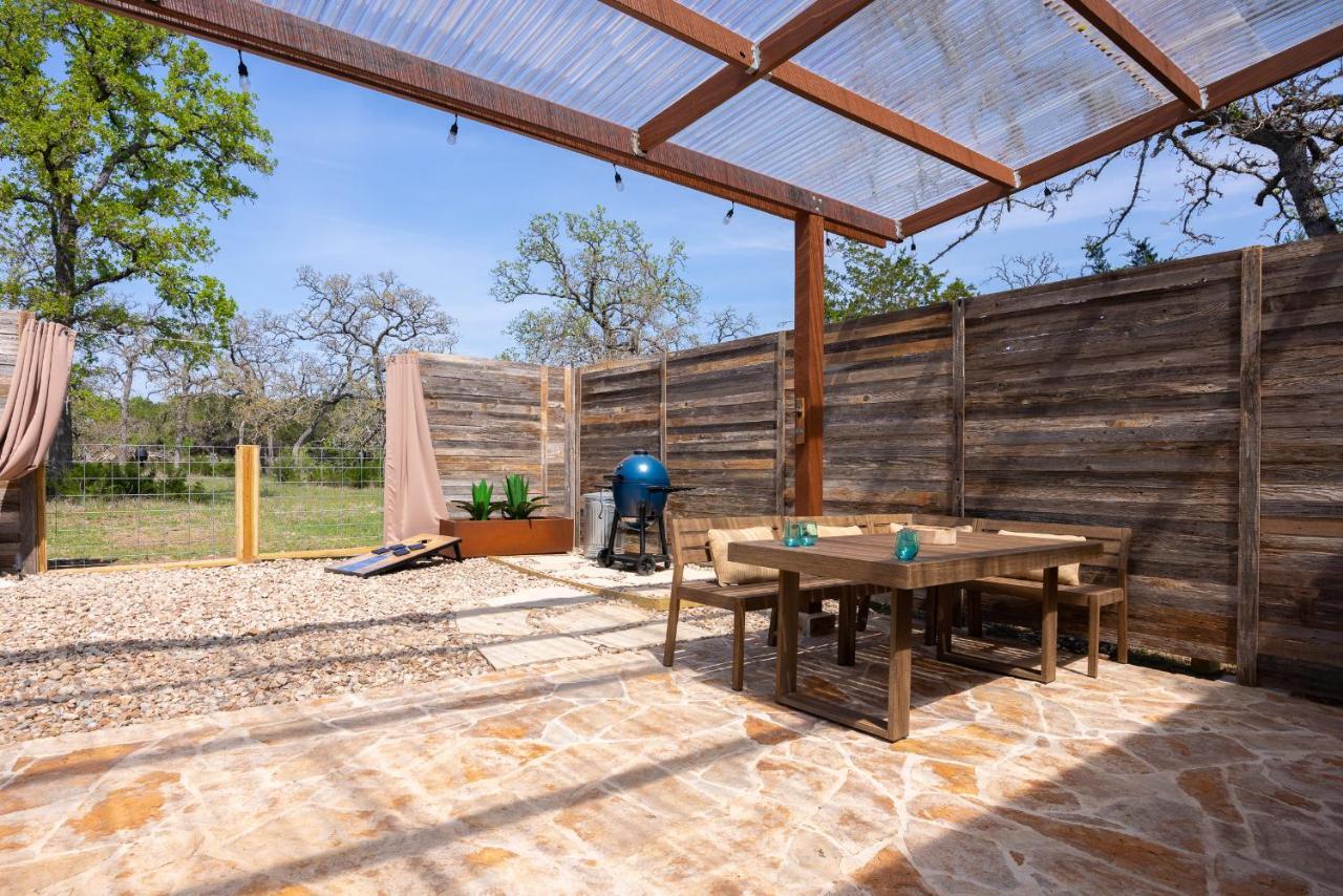 Romantic Tiny Luxury Retreat W Heated Pool, Sauna N Outdoor Shower In Wimberley 10 Acres Βίλα Εξωτερικό φωτογραφία